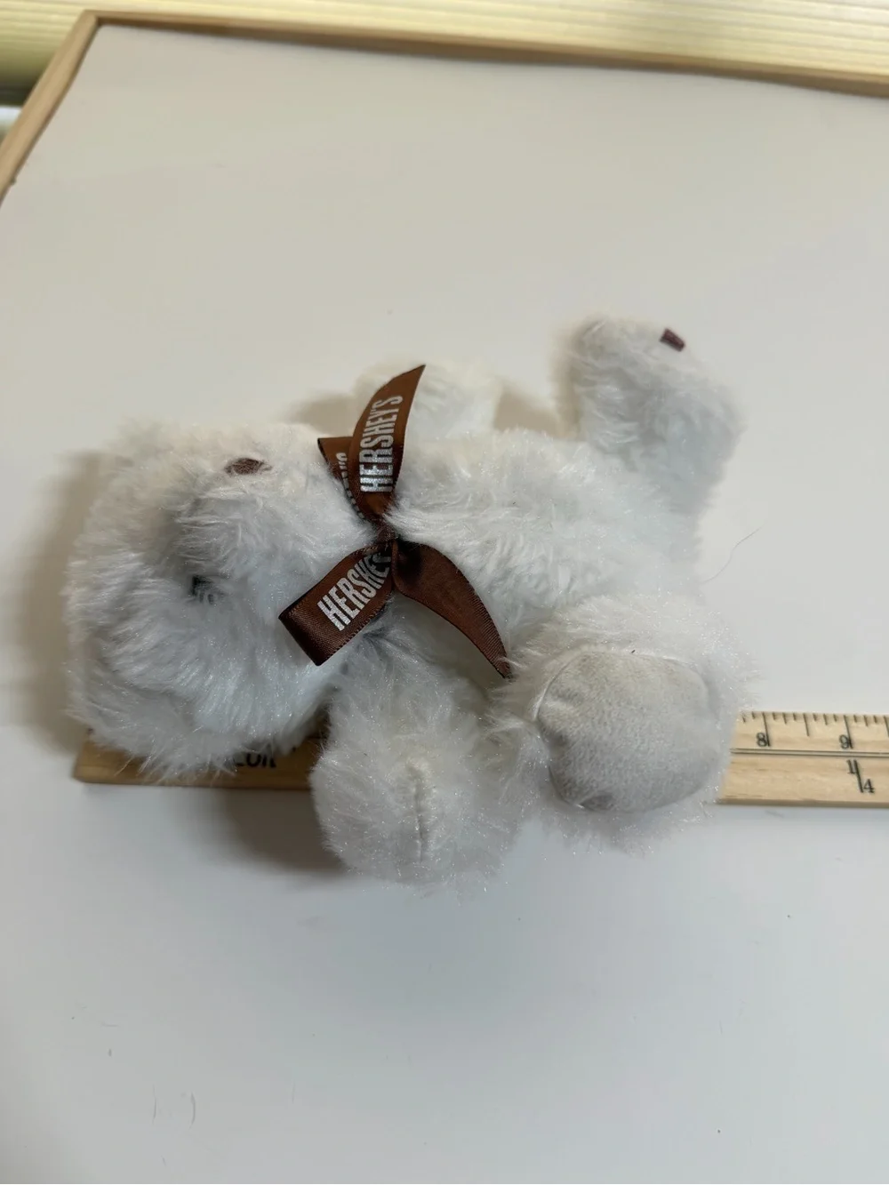 Hershey’s Kisses plush bears by Galerie